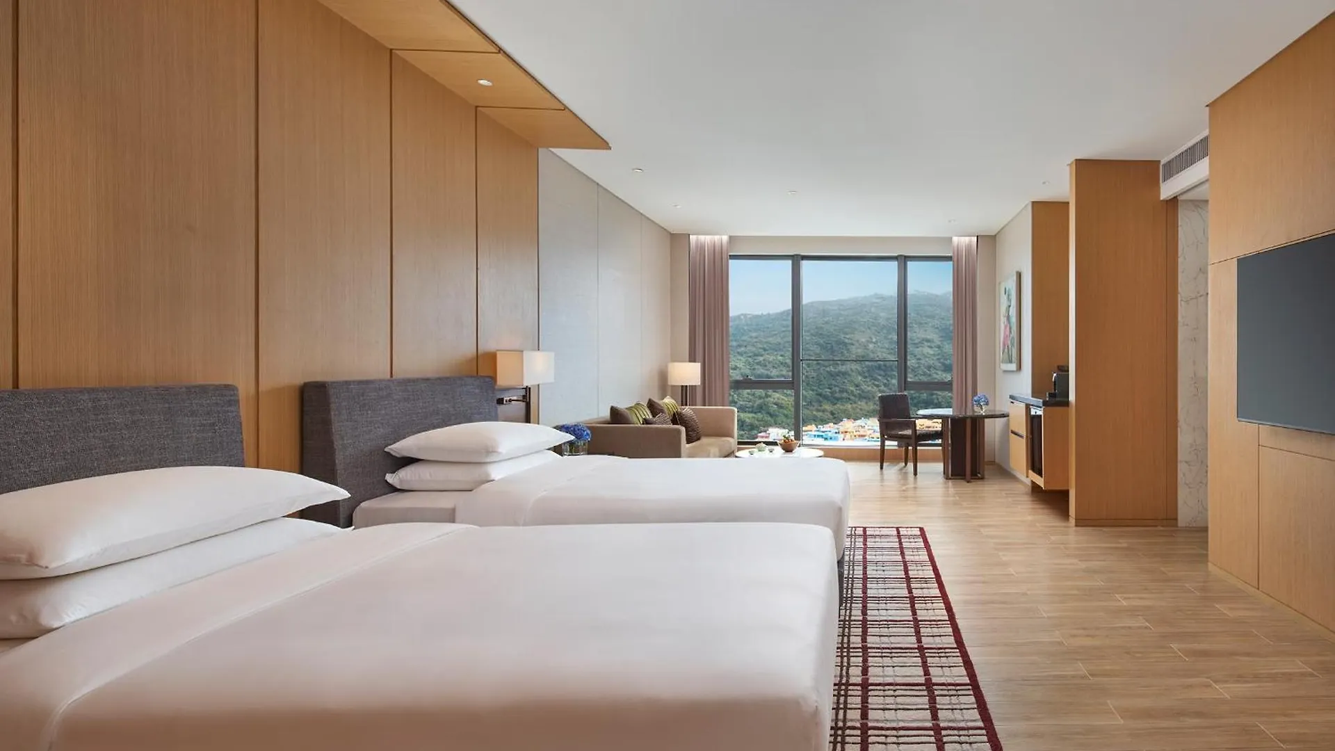 Hyatt Regency Hengqin Hotel Zhuhai 5*,  China